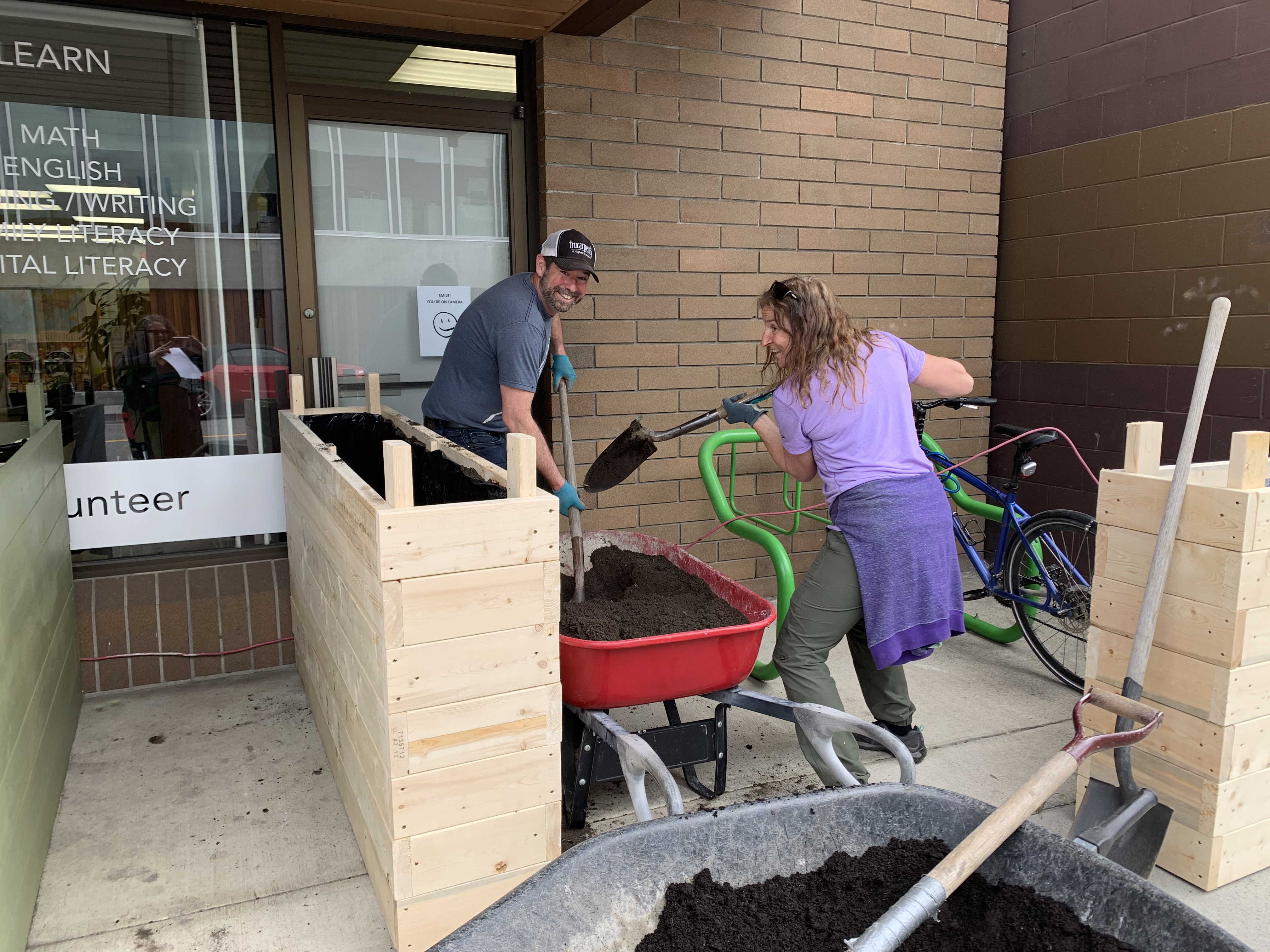 KCR Community Resources & Project Literacy Central Okanagan - Gardening Project